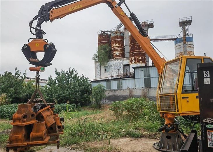 CE Approved Log Crane Grapple With Diesel Pump Station